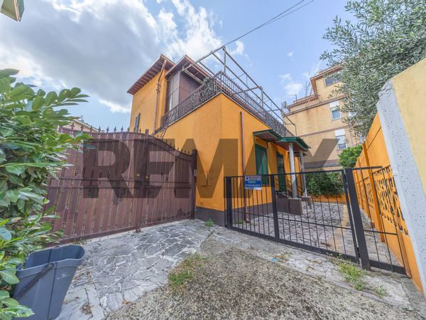 Appartamento Santa Maria delle Mole, Marino, RM Vendita