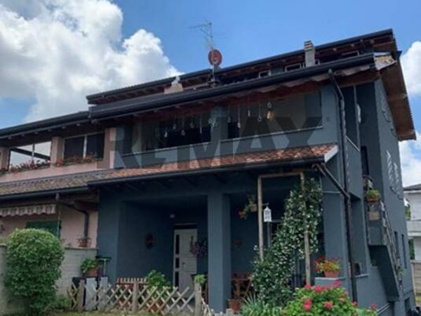 Casa Semindipendente Canegrate, MI Vendita