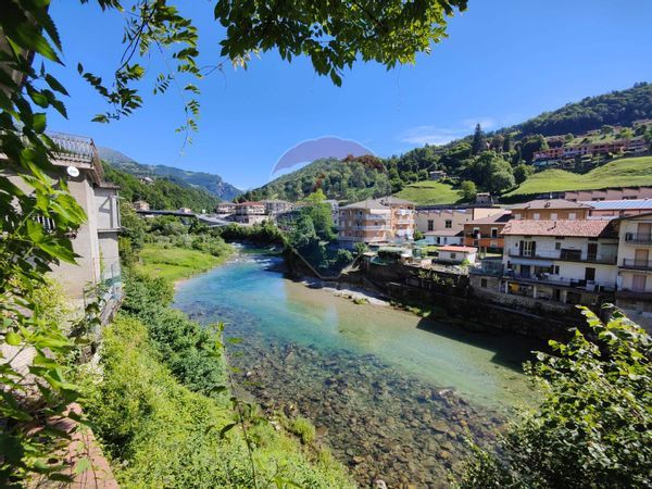 Casa Indipendente San Giovanni Bianco, BG Vendita