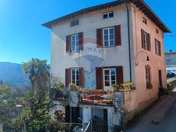 Casa Indipendente Fornaci di Barga, Barga, LU Vendita