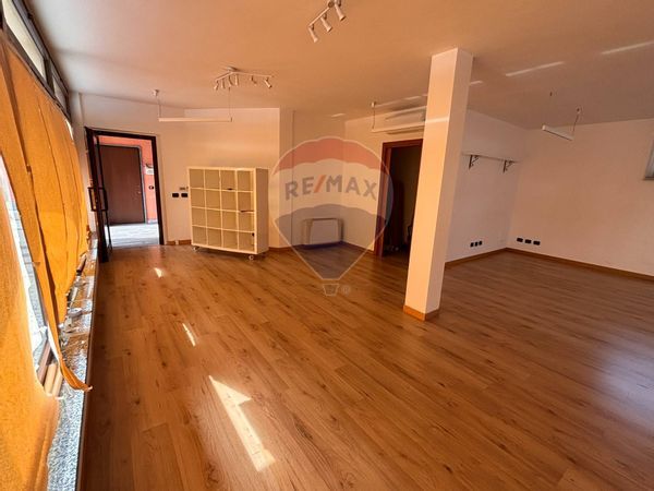 Locale Commerciale Turbigo, MI Affitto - Foto 3