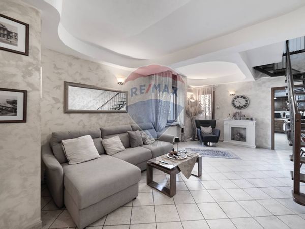 Casa Semindipendente Cinisello Balsamo, MI Vendita