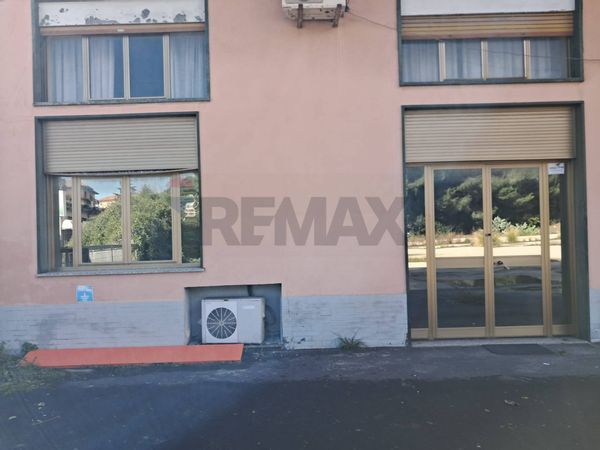 Locale Commerciale Misterbianco, CT Affitto - Foto 2