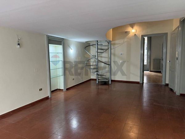 Appartamento Murat, Bari, BA Affitto