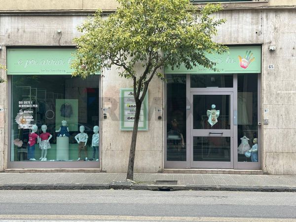 Locale Commerciale Mazzini, Cosenza, CS Vendita