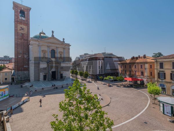 Appartamento Zona Centro, Gallarate, VA Vendita