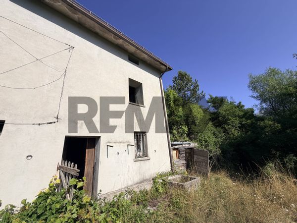 Cascina/Casale Opi, AQ Vendita