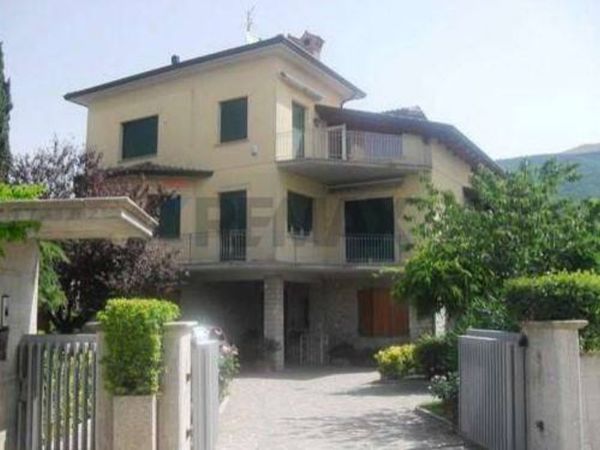 Appartamento Centro, Gualdo Tadino, PG Vendita - Foto 2