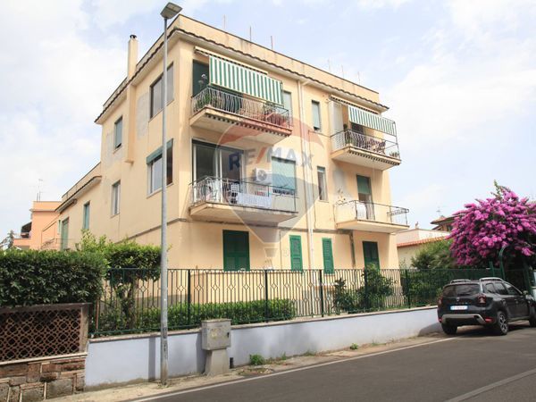 Appartamento Santa Teresa, Anzio, RM Vendita