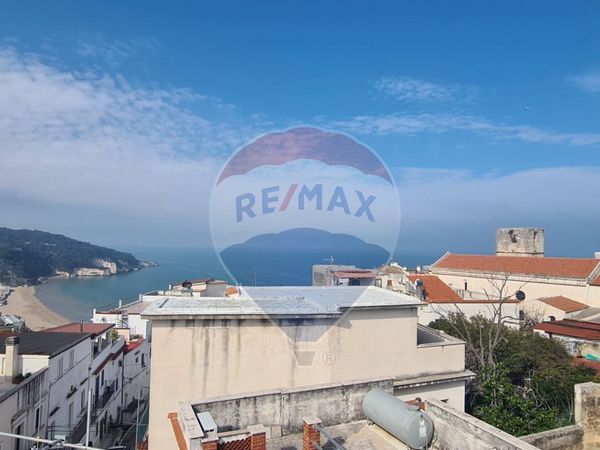 Appartamento Peschici, FG Vendita