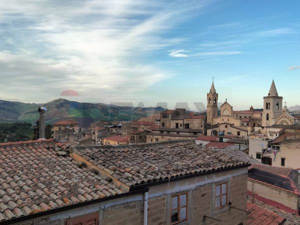 Appartamento Mezzojuso, PA Vendita