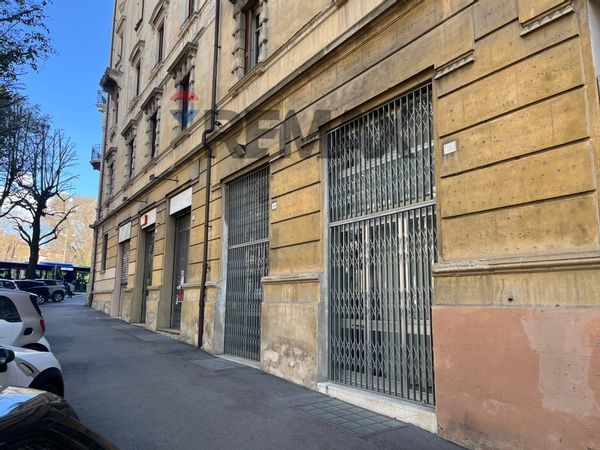 Locale Commerciale Via XX Settembre, Perugia, PG Affitto