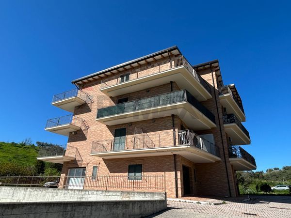 Appartamento Dragonara, San Giovanni Teatino, CH Vendita