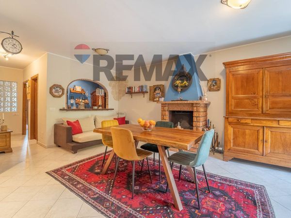 Casa Semindipendente Marco Simone, Guidonia Montecelio, RM Vendita - Foto 4