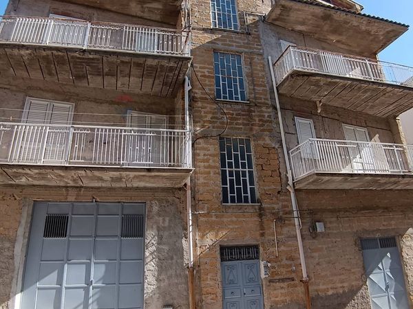 Casa Indipendente Favara, AG Vendita