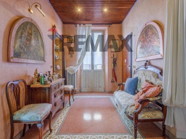 Appartamento Basilicanova (Piazza), Montechiarugolo, PR Vendita