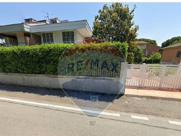 Villa o villino Lido dei Pini, Anzio, RM Vendita