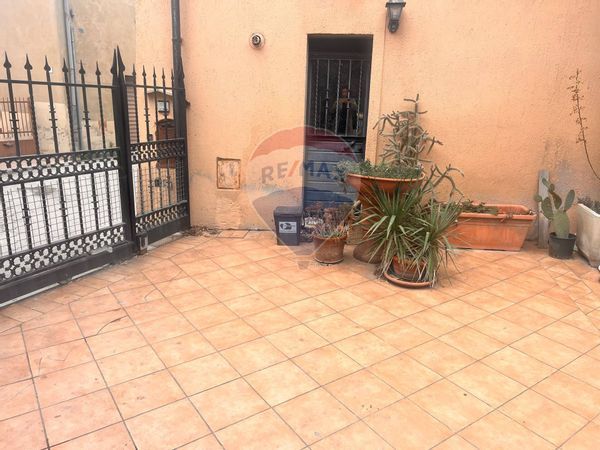 Casa Semindipendente Frazione Borroni, Foligno, PG Vendita - Foto 4
