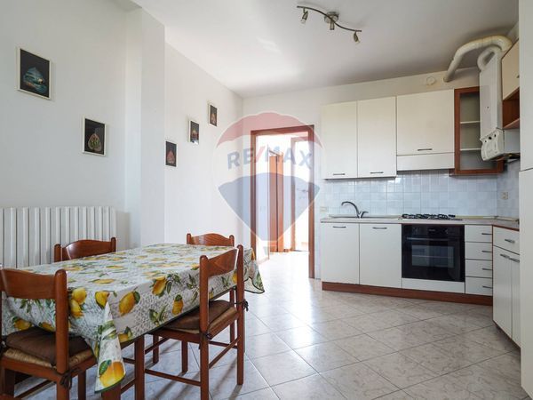 Appartamento Trezzano Rosa, MI Vendita - Foto 2