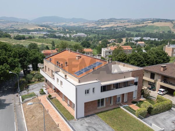 Nuove costruzioni Serra de' Conti, AN Vendita