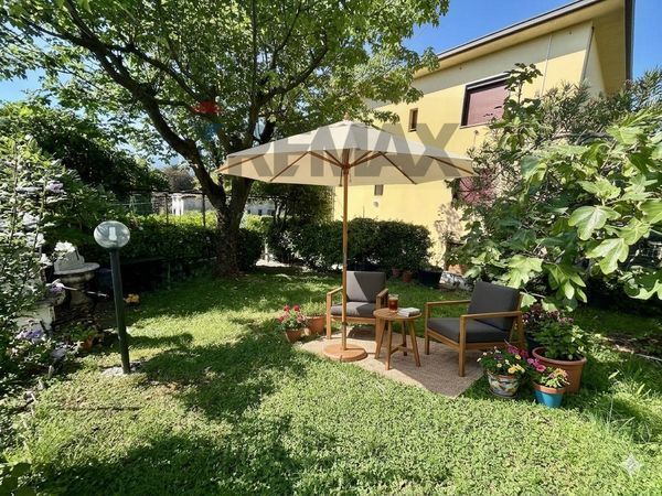 Appartamento Solto Collina, BG Vendita