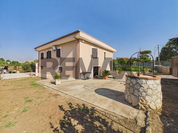 Villa singola Ponton dell'Elce, Anguillara Sabazia, RM Vendita - Foto 2