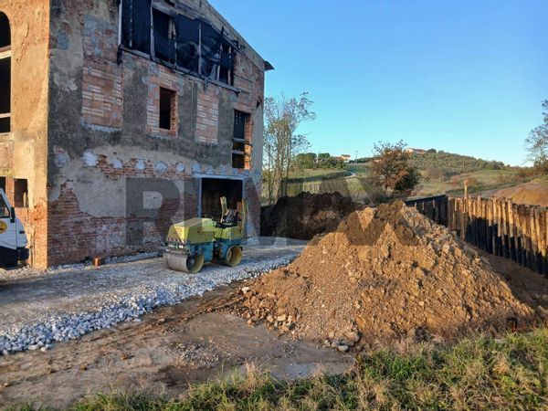 Rustico Stabbia, Cerreto Guidi, FI Vendita