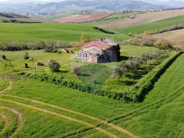 Rustico Maiolati Spontini, AN Vendita
