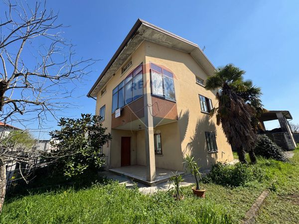 Casa Indipendente Castions di Strada, UD Vendita