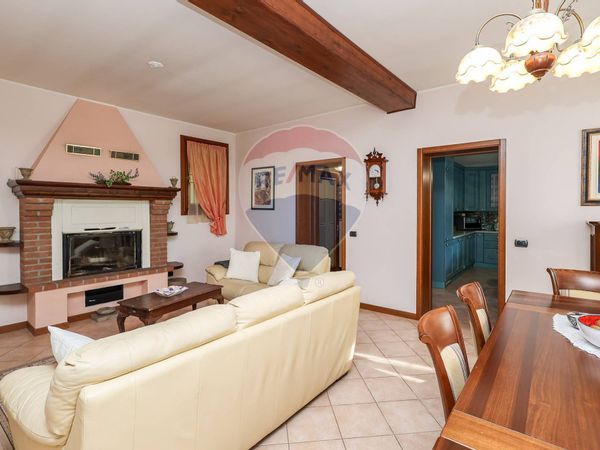 Casa Indipendente Baone, PD Vendita