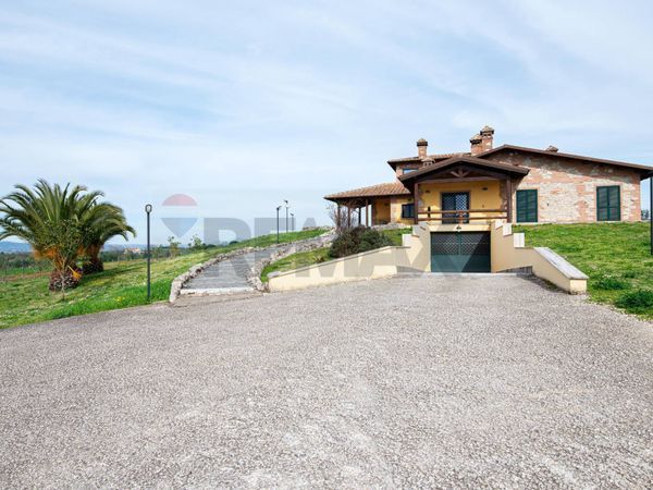 Villa singola Palombara Sabina, RM Vendita - Foto 2
