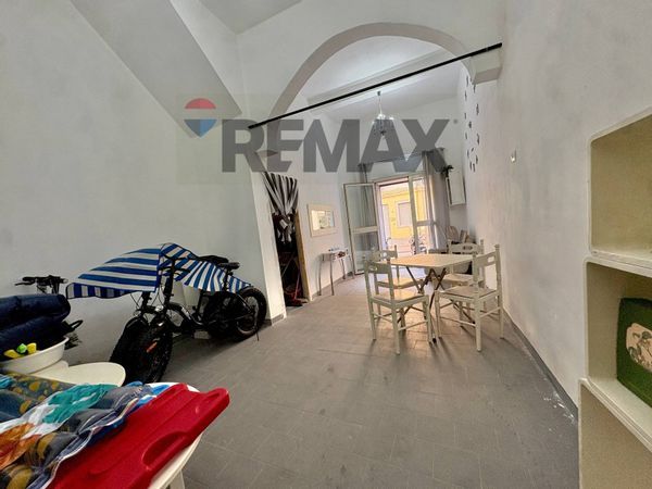 Locale Commerciale Centro, Giardini-Naxos, ME Affitto - Foto 3