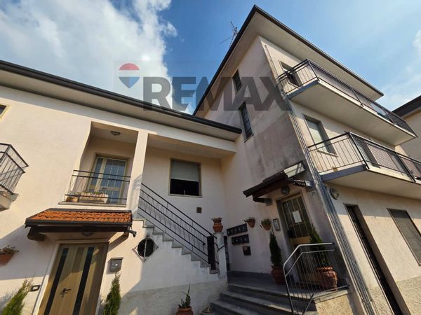 Casa Indipendente Zona Borri/ospedali, Varese, VA Vendita