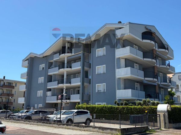 Appartamento Tortoreto Lido, Tortoreto, TE Vendita