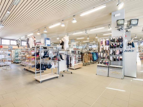 Locale Commerciale Besozzo, VA Affitto