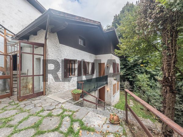 Casa Indipendente Camandona, BI Vendita