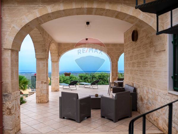 Villa singola Laureto, Fasano, BR Vendita