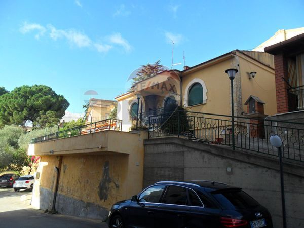 Villa singola Zona Alta, Caltanissetta, CL Vendita - Foto 2