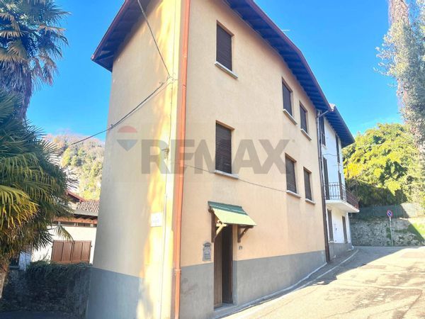 Porzione di casa Arolo, Leggiuno, VA Vendita