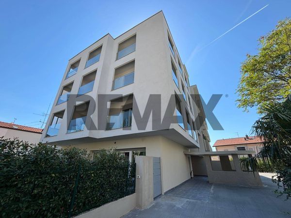 Appartamento Breccia, Como, CO Vendita