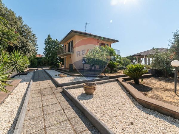 Villa singola Mascalucia, CT Vendita