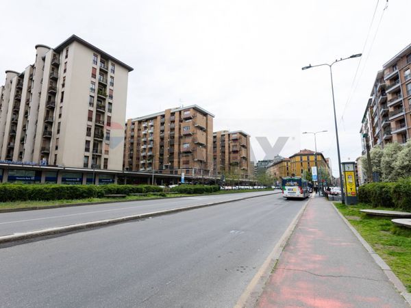 Locale Commerciale De Angeli, Milano, MI Affitto - Foto 3