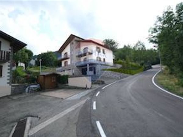 Nuove costruzioni Sestola, MO Vendita