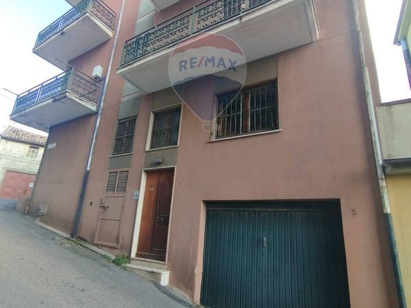 Casa Indipendente Roggiano Gravina, CS Vendita