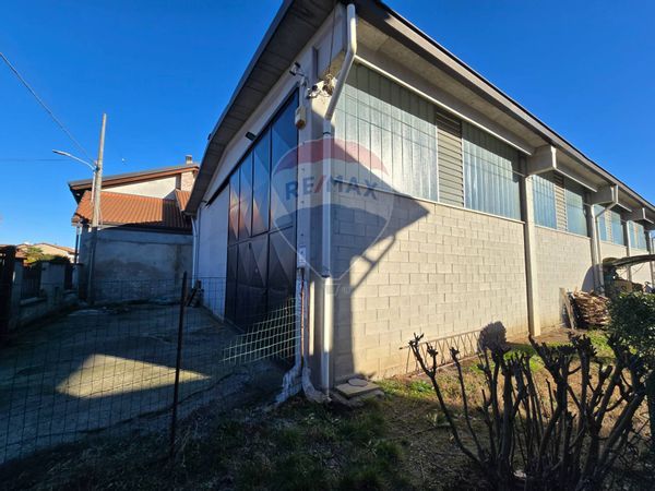 Capannone Industriale Oleggio, NO Vendita