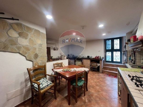 Casa Semindipendente San Giuliano del Sannio, CB Vendita