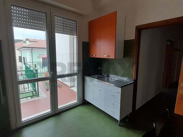Appartamento Zona Viale Firenze, Foligno, PG Affitto - Foto 3