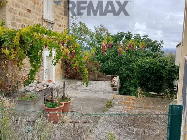 Casa Indipendente Penne, PE Vendita
