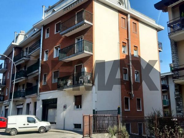 Appartamento Erba, CO Vendita