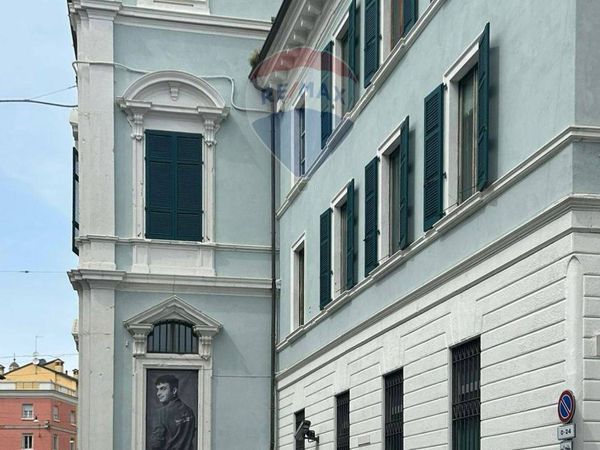 Negozio Centro storico, Brescia, BS Affitto